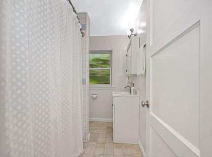 4823 Jerry Way, Sacramento, CA 95819 Photo