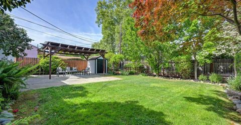 4823 Jerry Way, Sacramento, CA 95819 Photo