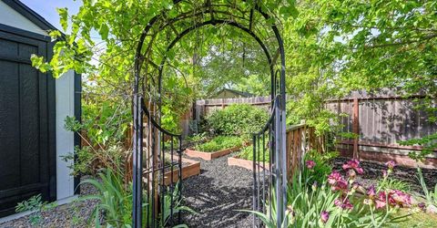 4823 Jerry Way, Sacramento, CA 95819 Photo