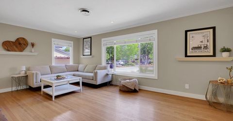 1411 Las Salinas Way, Sacramento, CA 95864 Photo