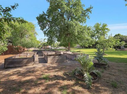 1411 Las Salinas Way, Sacramento, CA 95864 Photo