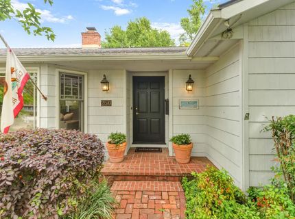 250 Baldwin Way, Sacramento, CA 95864 Photo