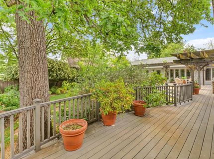 250 Baldwin Way, Sacramento, CA 95864 Photo