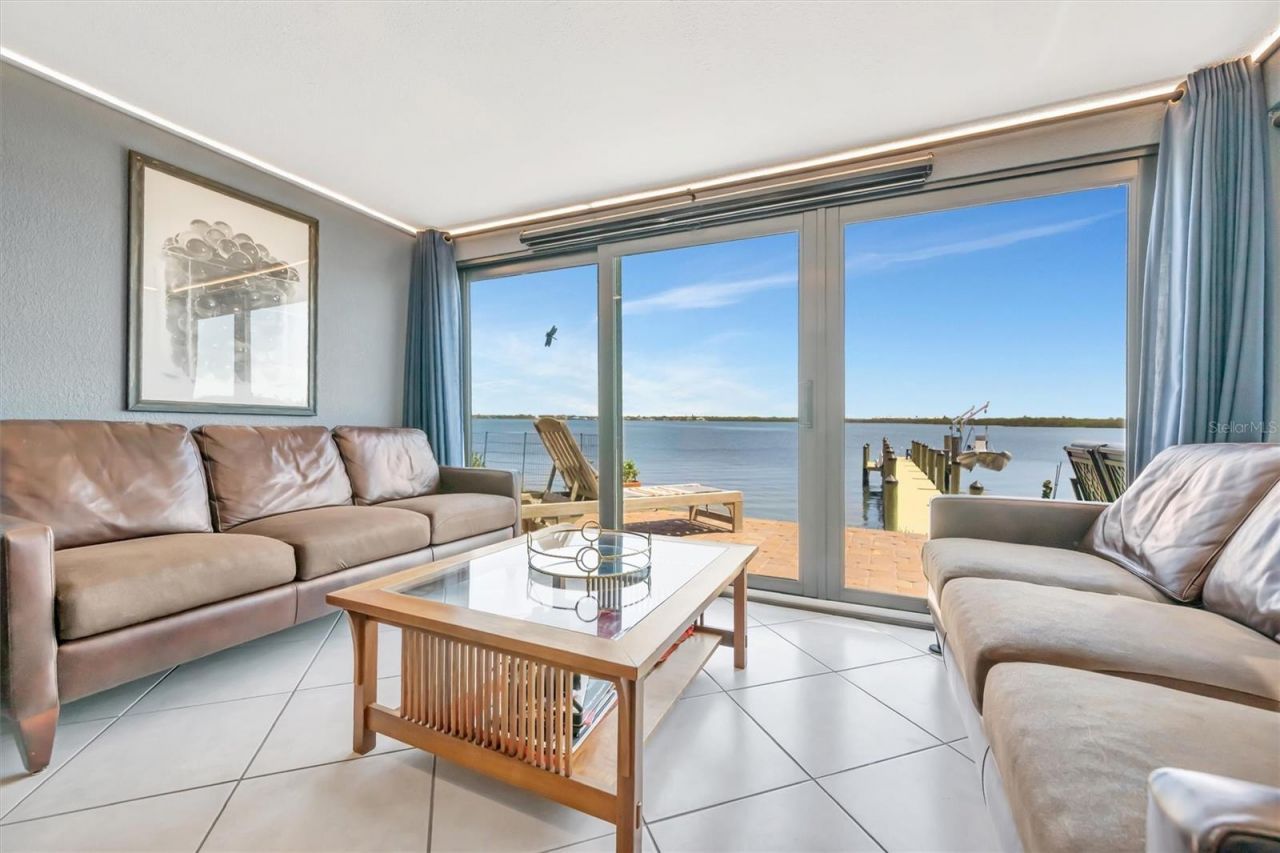 3863 Catalina Drive, Bradenton, FL 34210 Photo