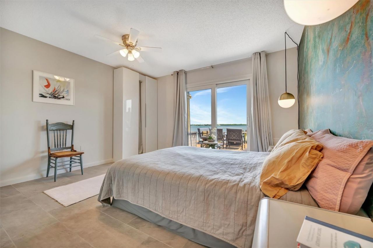 3863 Catalina Drive, Bradenton, FL 34210 Photo