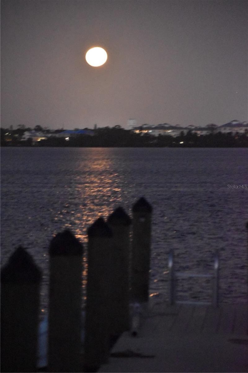 3863 Catalina Drive , Bradenton, FL 34210 Photo