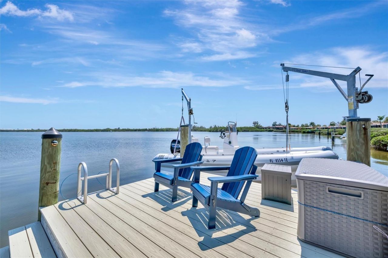 3863 Catalina Drive, Bradenton, FL 34210 Photo