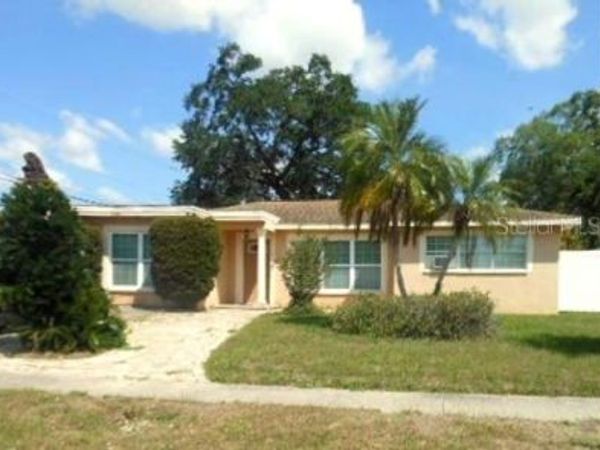 2925 W PARIS STREET , TAMPA, FL 33614