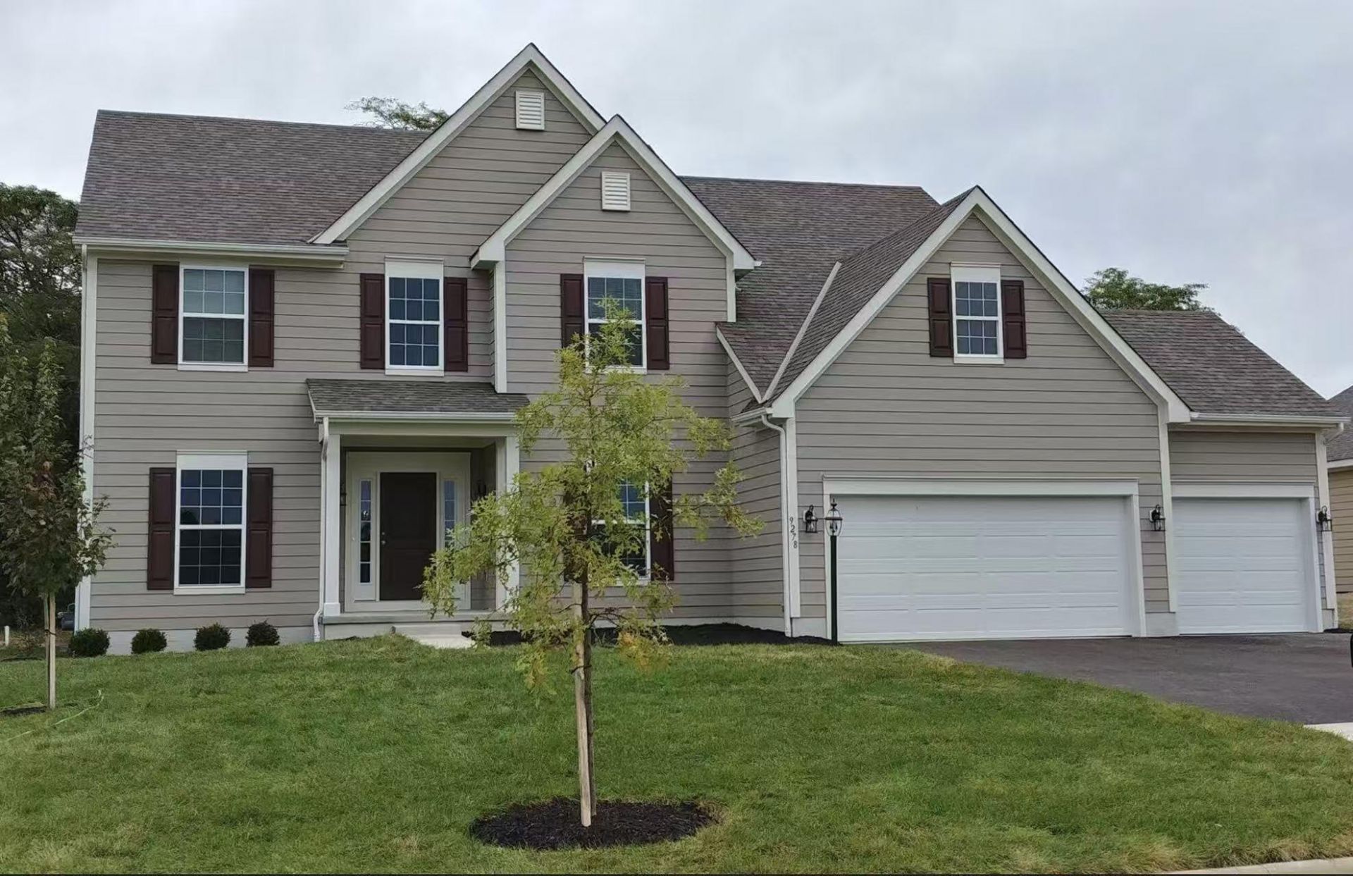 9278 Dewitt Drive , Plain City, OH 43064 Main Photo