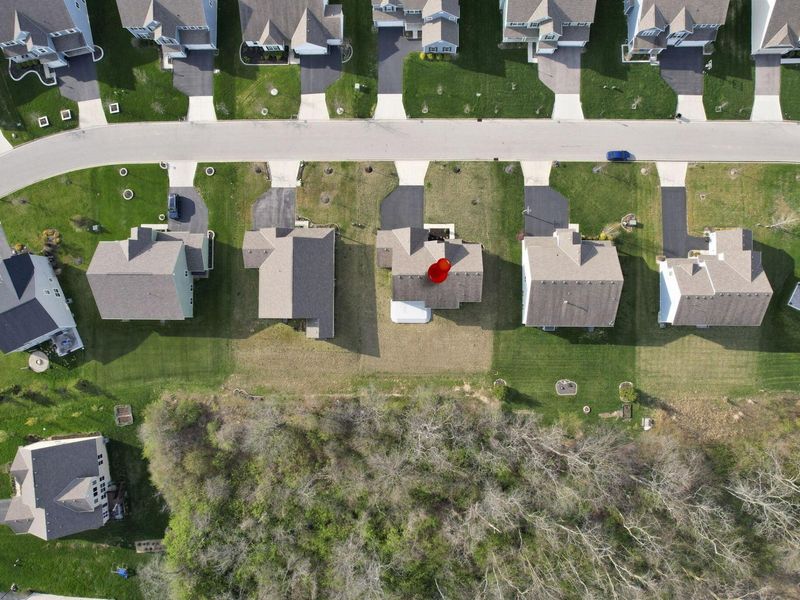 9278 Dewitt Drive, Plain City, OH 43064 Photo 7