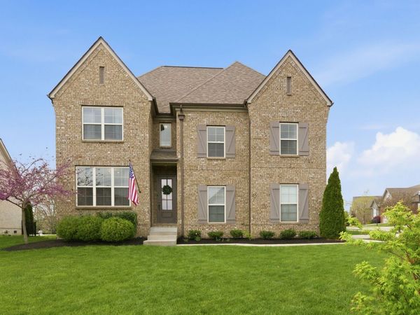 2313 Coppergate Way, Thompsons Station, TN 37179