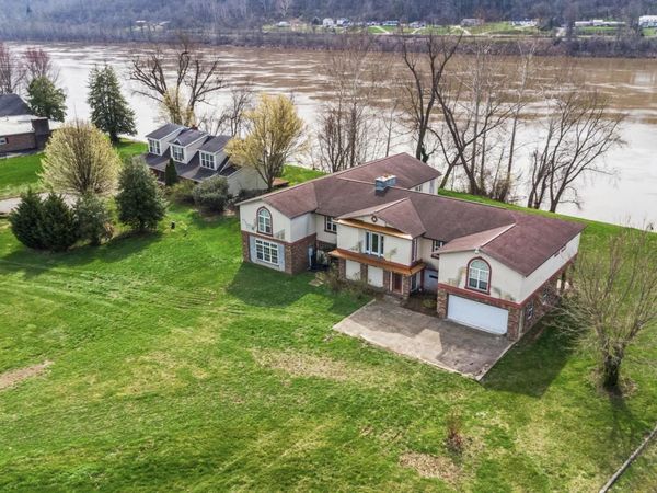 8396 County Road 107, Proctorville, OH 45669