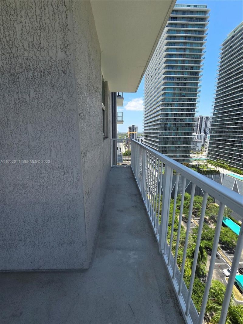 1250 S Miami Ave, Unit 1514, Miami, FL 33130 Photo