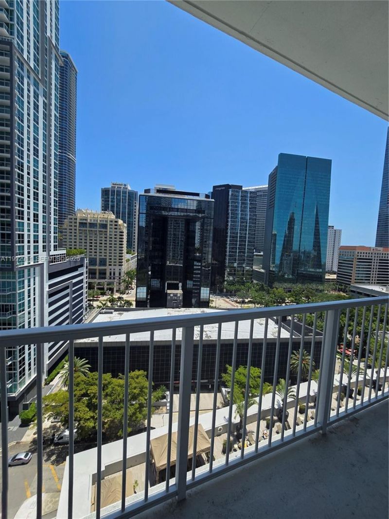 1250 S Miami Ave, Unit 1514, Miami, FL 33130 Photo