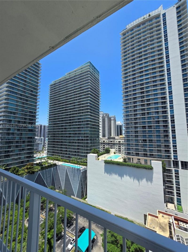 1250 S Miami Ave, Unit 1514, Miami, FL 33130 Photo