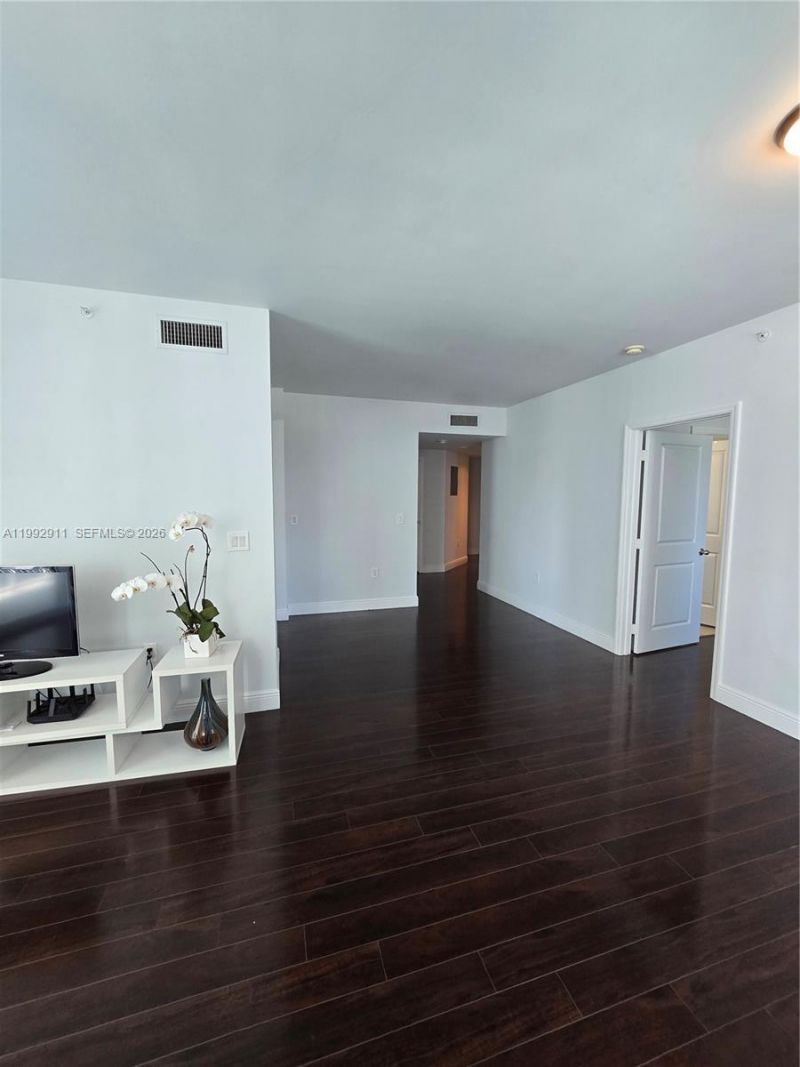 1250 S Miami Ave, Unit 1514, Miami, FL 33130 Photo