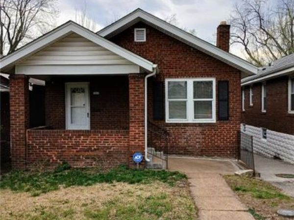 7020 Greenway Avenue , Beverly Hills, MO 63121
