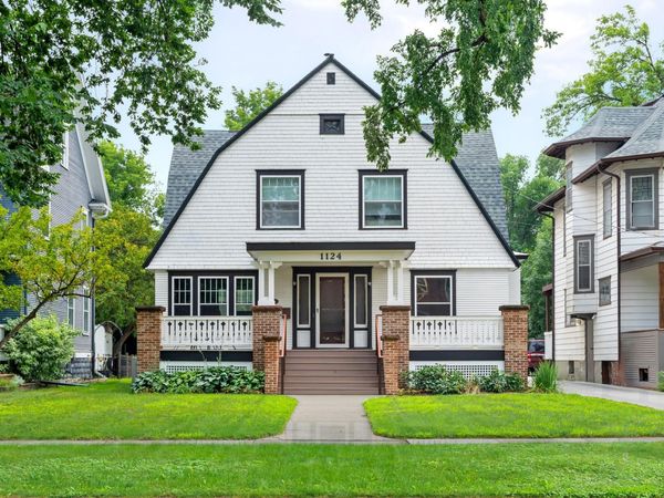 1124 5th Avenue S, Fargo, ND 58103