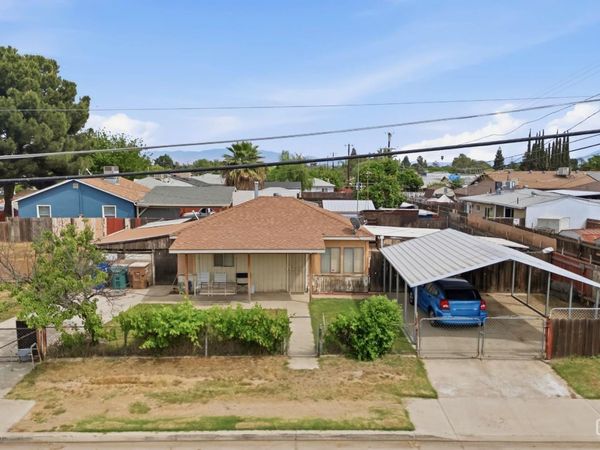 1241 Wilson Avenue, Bakersfield, CA 93308