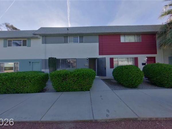 210 Greenbriar Townhouse Way , Las Vegas, NV 89121