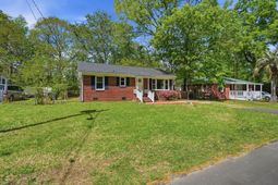 331 Annette Drive photo 4