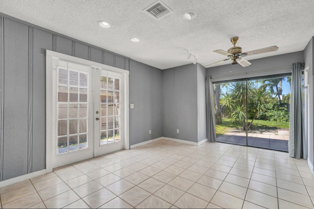 6599 Pond Apple Road, Boca Raton, FL 33433 Photo