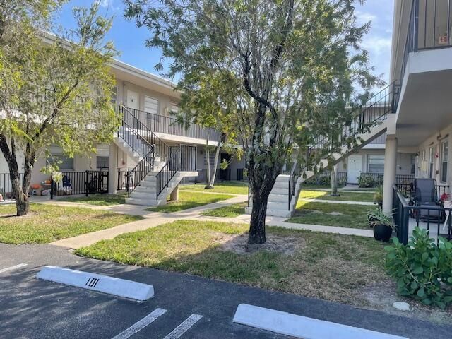 1230 Old Boynton Road, Unit 210, Boynton Beach, FL 33426 Photo