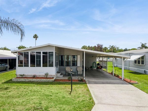 125 LAKE HAZEL DRIVE , WINTER HAVEN, FL 33884