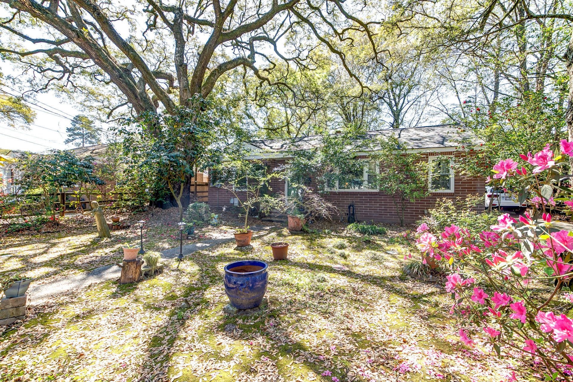 1171 Braddock Avenue Photo 14