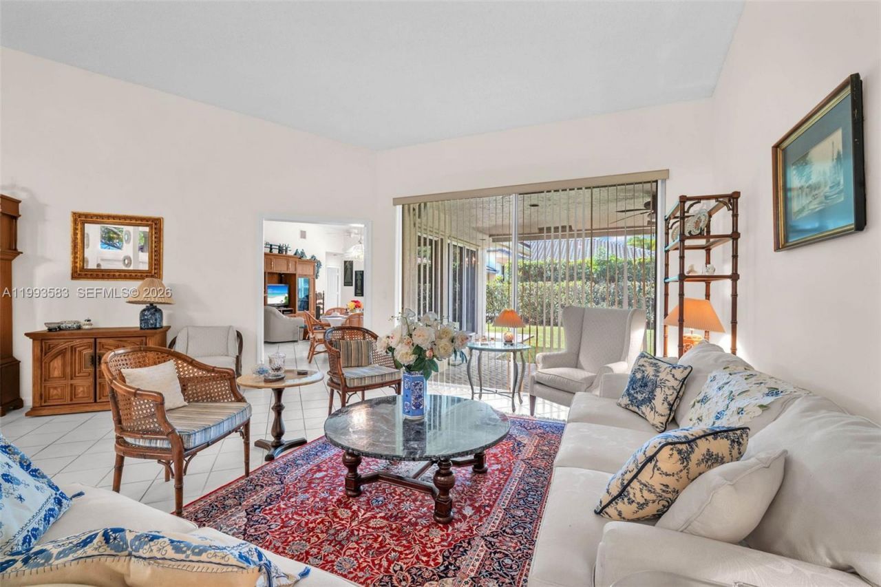 290 Landings Blvd , Weston, FL 33327 Photo