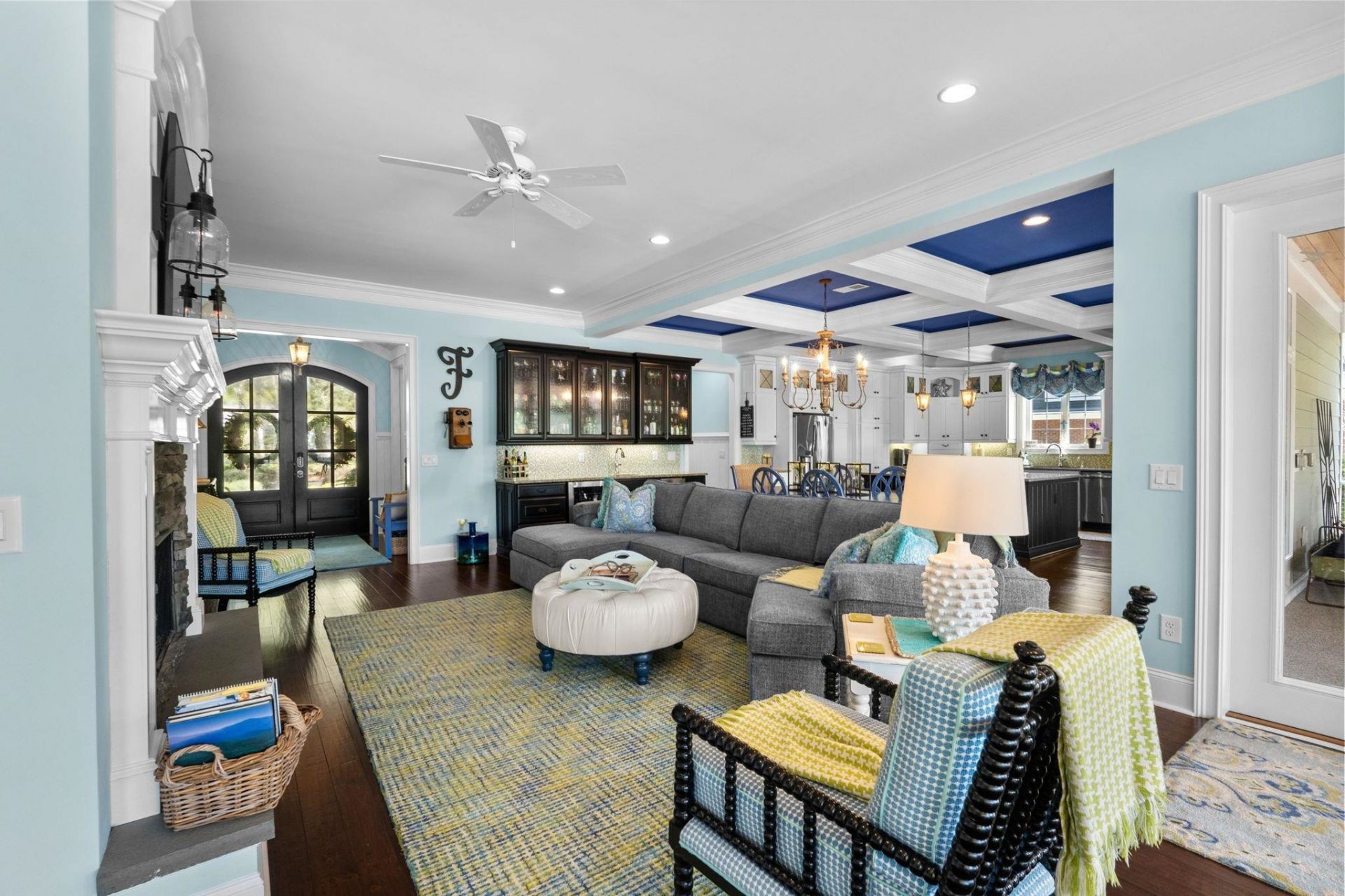 2073 Turnberry Ln. Photo 15