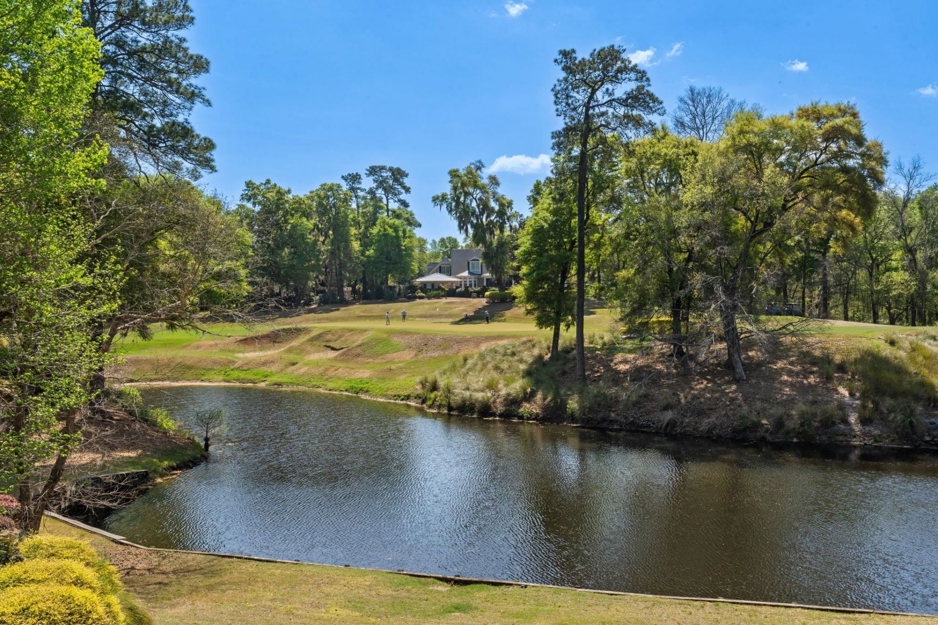 2073 Turnberry Ln. Photo 5