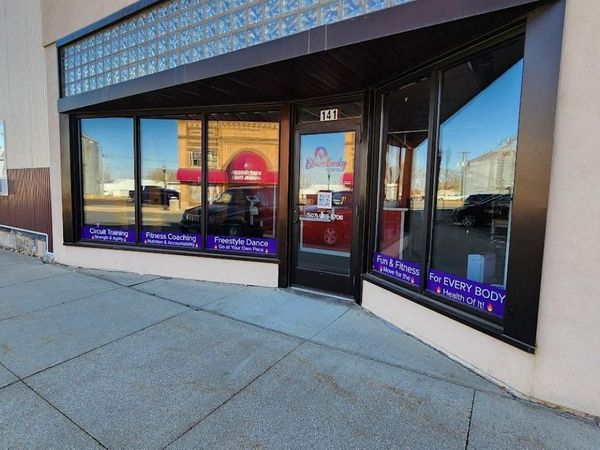 141 E Main Street , West Concord, MN 55985