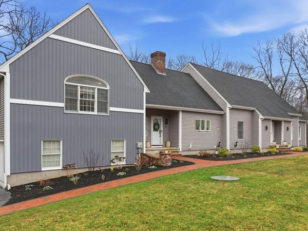 30 Anne Rd, North Andover, MA 01845
