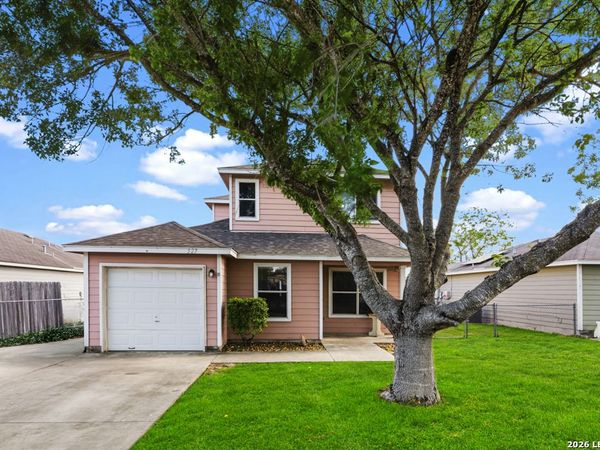 527 Roosevelt, Seguin, TX 78155