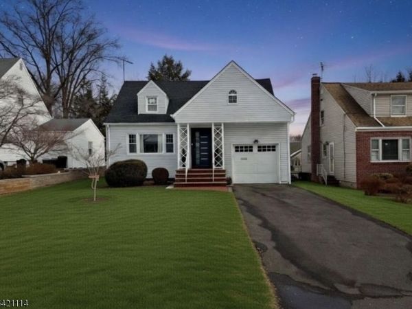 321 Minute Arms Rd, Union, NJ 07083