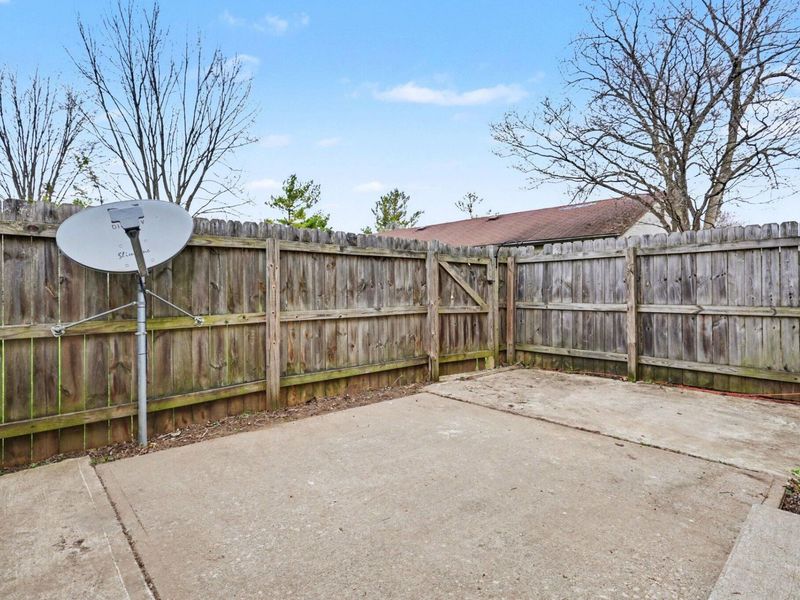 1914 Laramie Drive, Unit 26, Powell, OH 43065 Photo 32