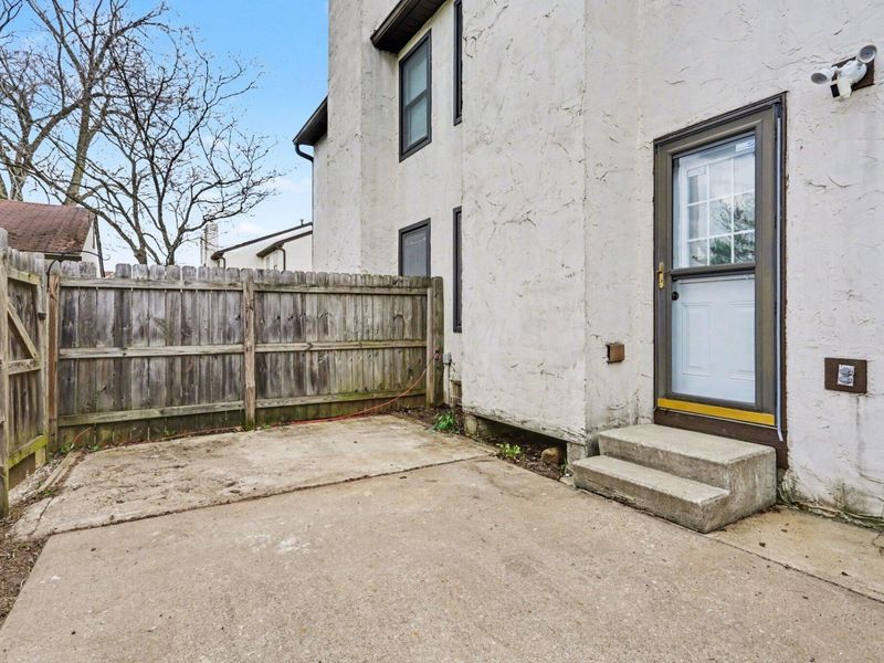 1914 Laramie Drive, Unit 26, Powell, OH 43065 Photo 33