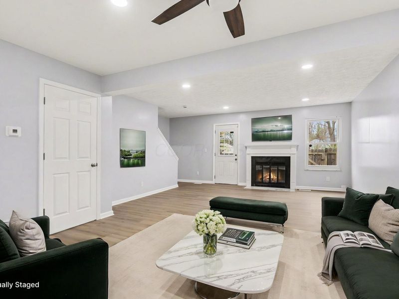 1914 Laramie Drive, Unit 26, Powell, OH 43065 Photo 8