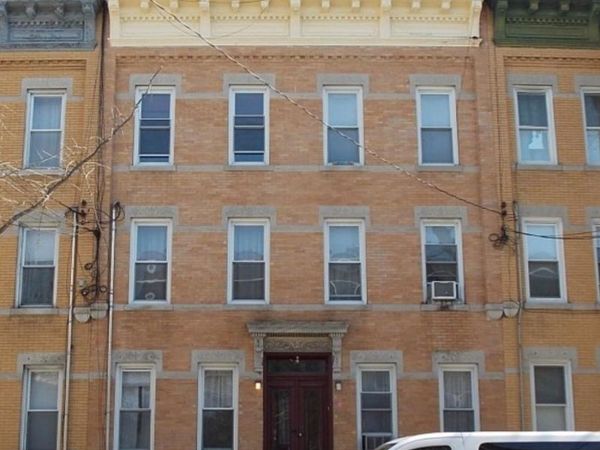 1015 Seneca Avenue , Ridgewood, NY 11385