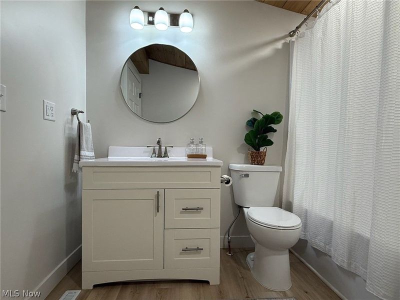 1986 Carolina Street NW, Dover, OH 44622 Photo 11