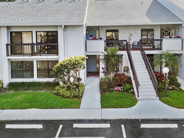 5186 Golfview Court, Unit 1913, Delray Beach, FL 33484