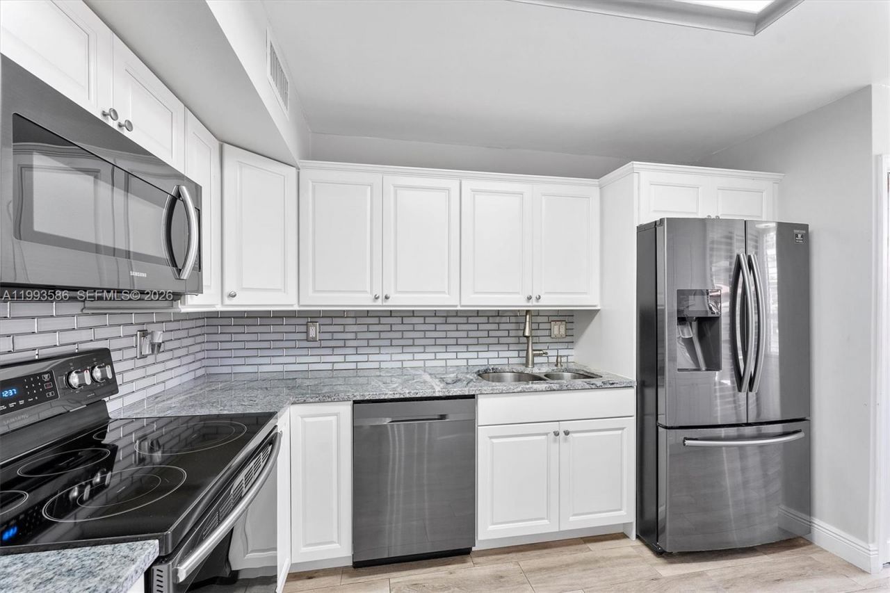 7225 Promenade Dr , Unit 102, Boca Raton, FL 33433 Photo