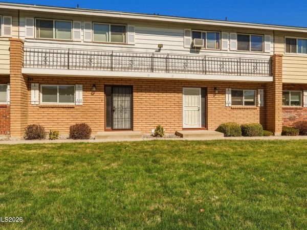 585 Smithridge Park, Reno, NV 89502