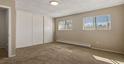 585 Smithridge Park, Reno, NV 89502 Photo