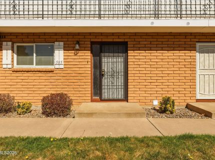 585 Smithridge Park, Reno, NV 89502 Photo