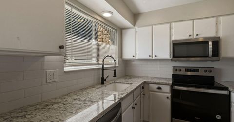 585 Smithridge Park, Reno, NV 89502 Photo