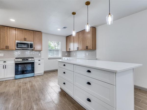 3016 David Lane, Arlington, TX 76013