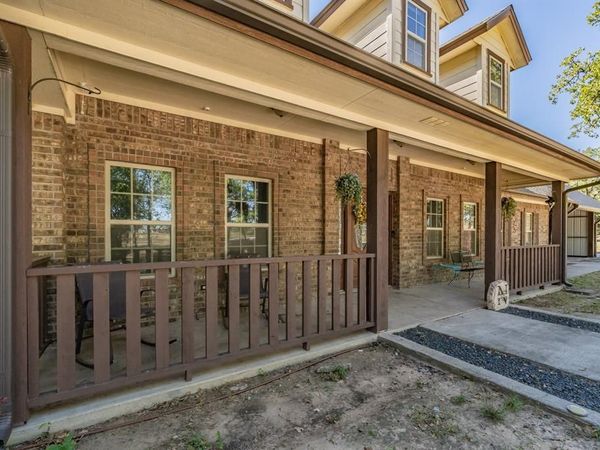 2865 J E Woody Road, Springtown, TX 76082