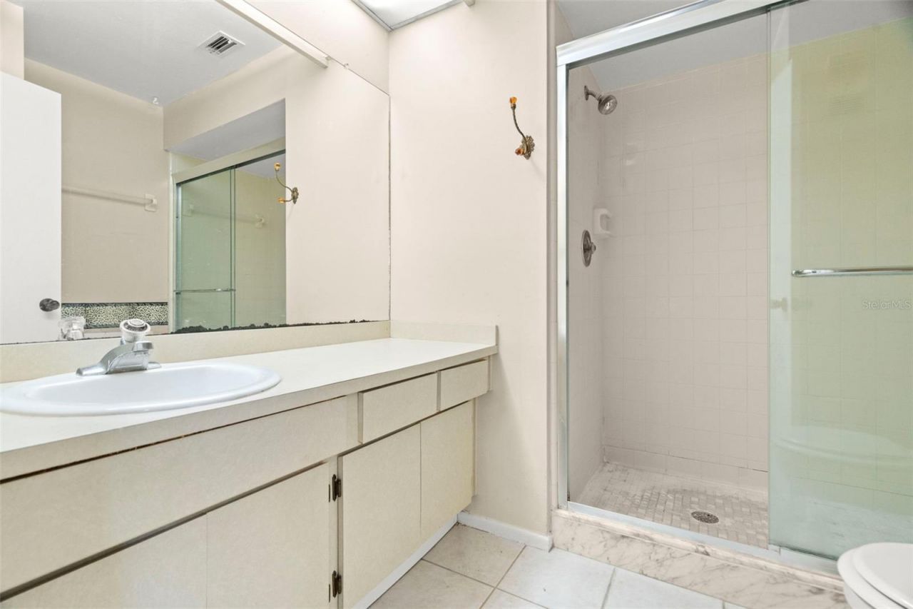 5265 E Bay Drive, Unit 410, Clearwater, FL 33764 Photo